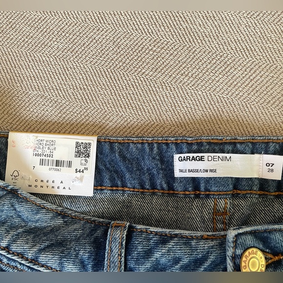 Brand new blue jean shorts (Garage) - Picture 3 of 3